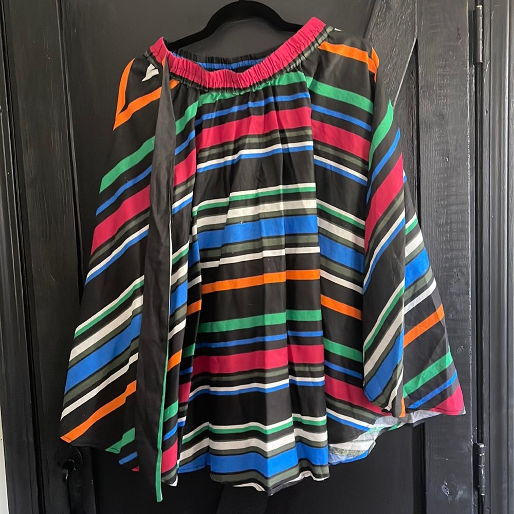 Multi color skirt with belt. Worn once.